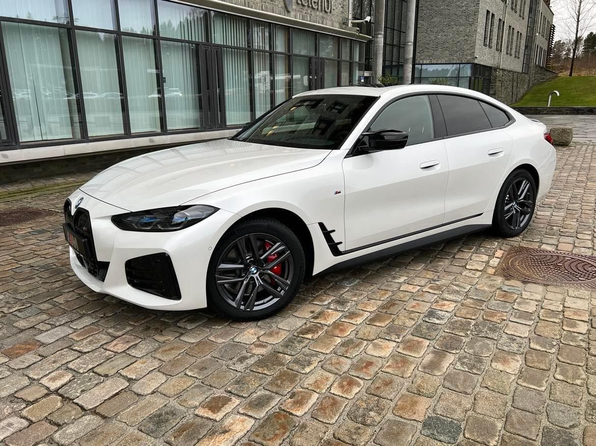BMW i4 M50