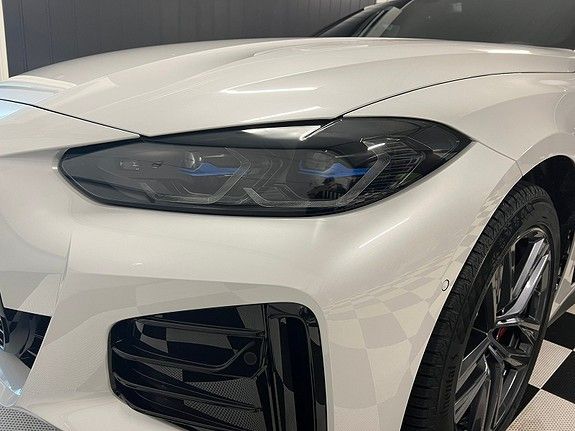 BMW i4 M50