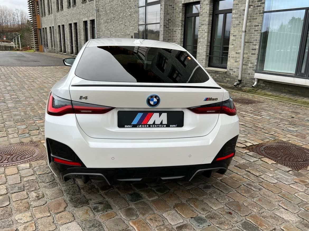BMW i4 M50