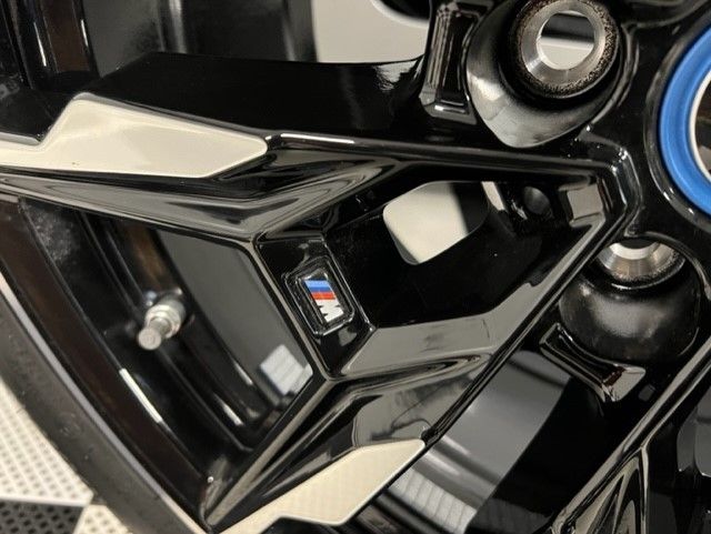 BMW i4 M50