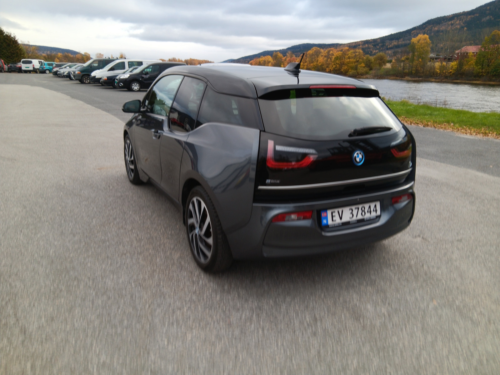 BMW i3
