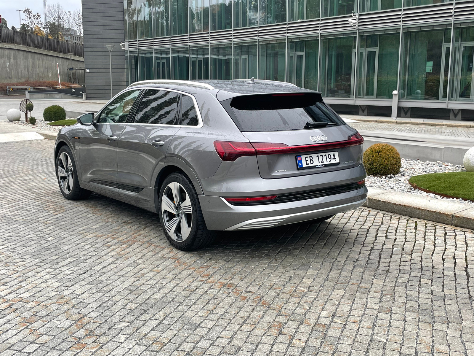 Audi e-tron