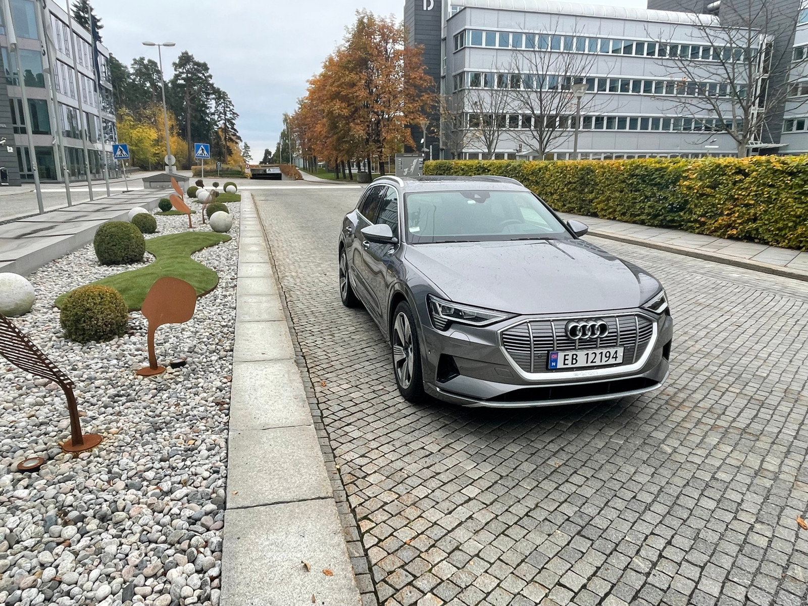 Audi e-tron