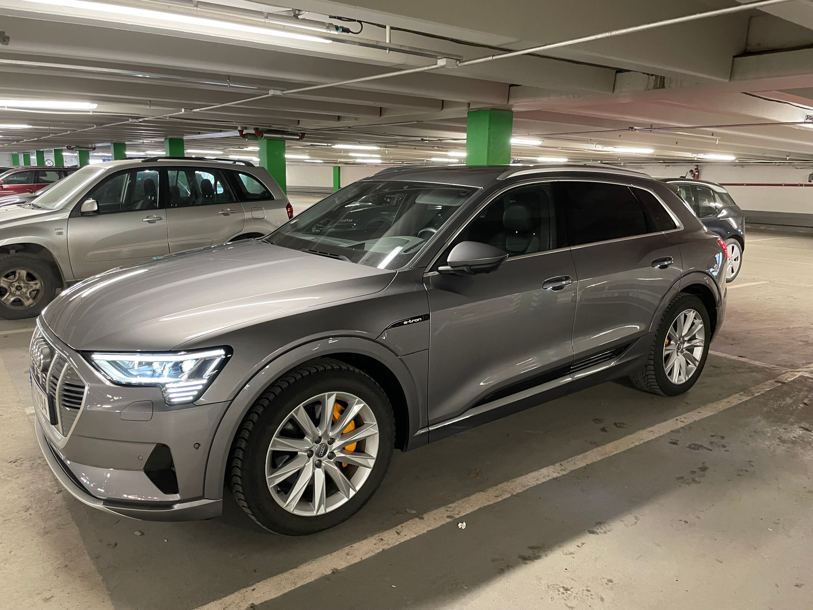 Audi e-tron