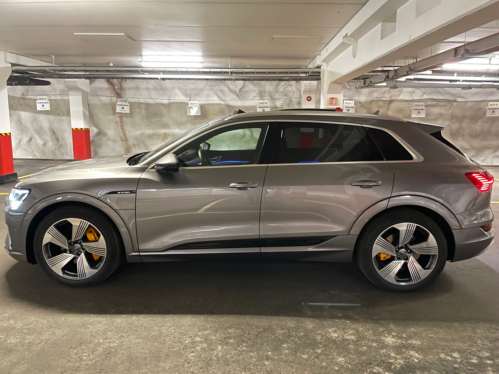 Audi e-tron