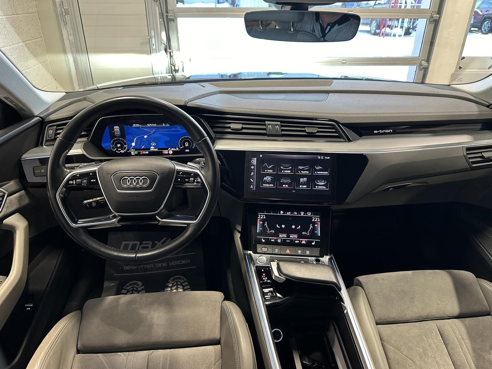 Audi e-tron