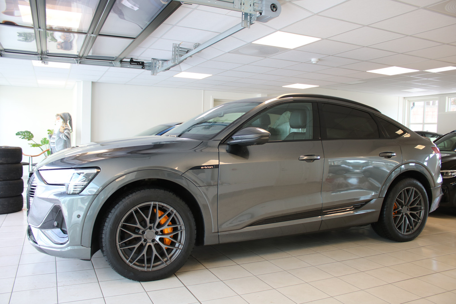 Audi e-tron