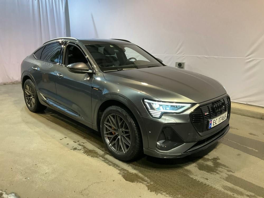 Audi e-tron