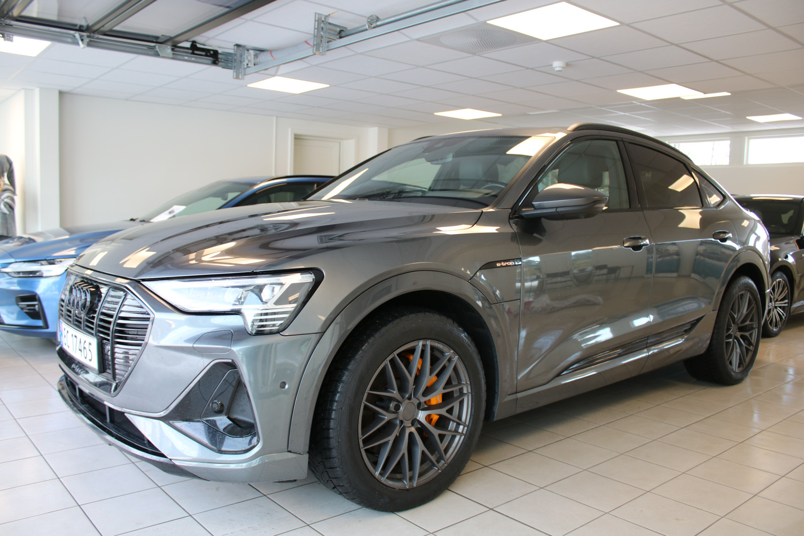 Audi e-tron