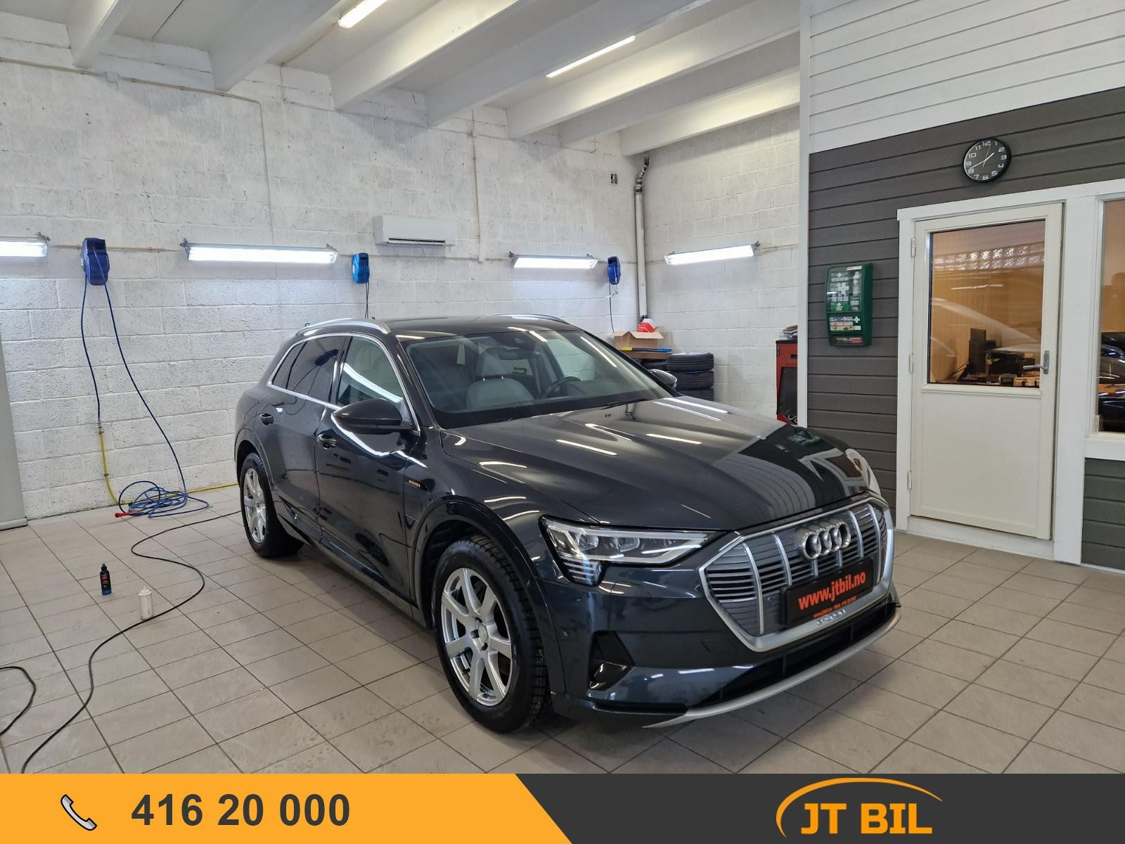 Audi e-tron