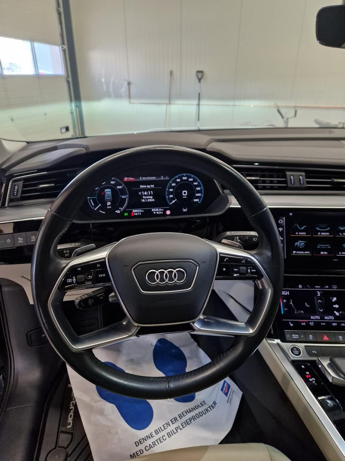 Audi e-tron