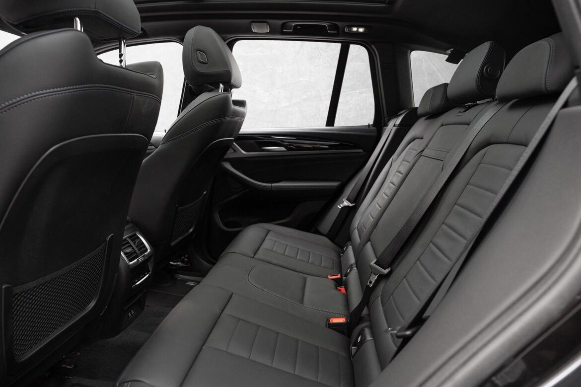 BMW iX3