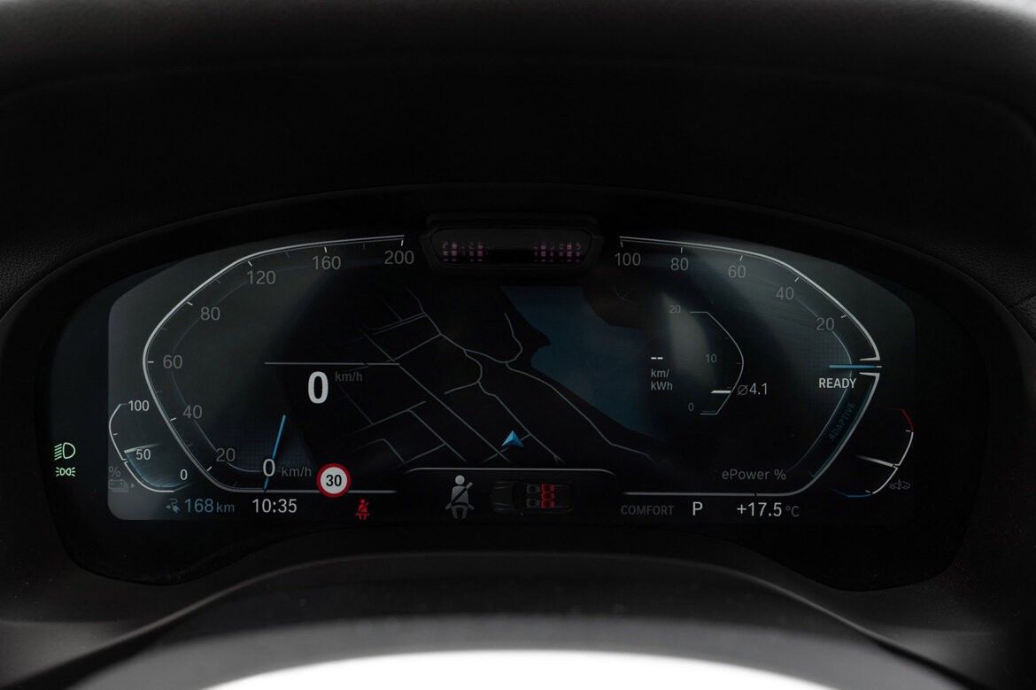 BMW iX3