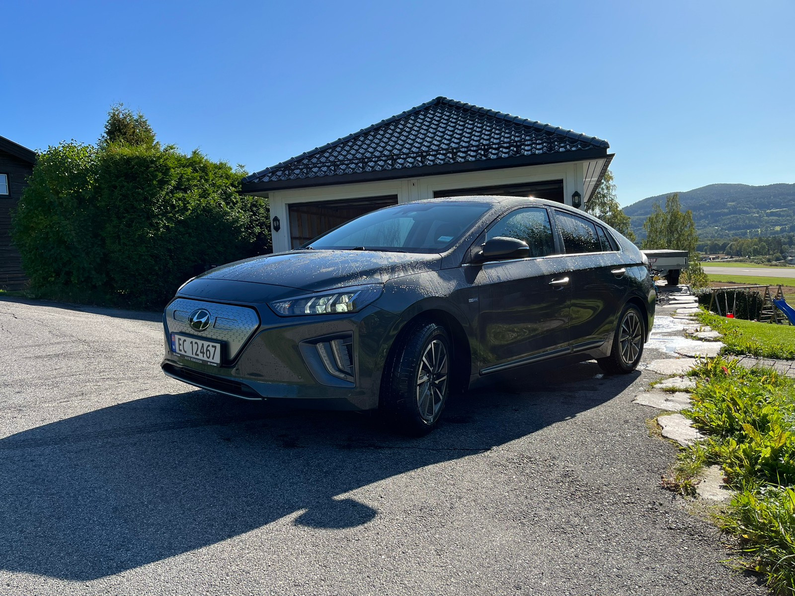 Hyundai IONIQ