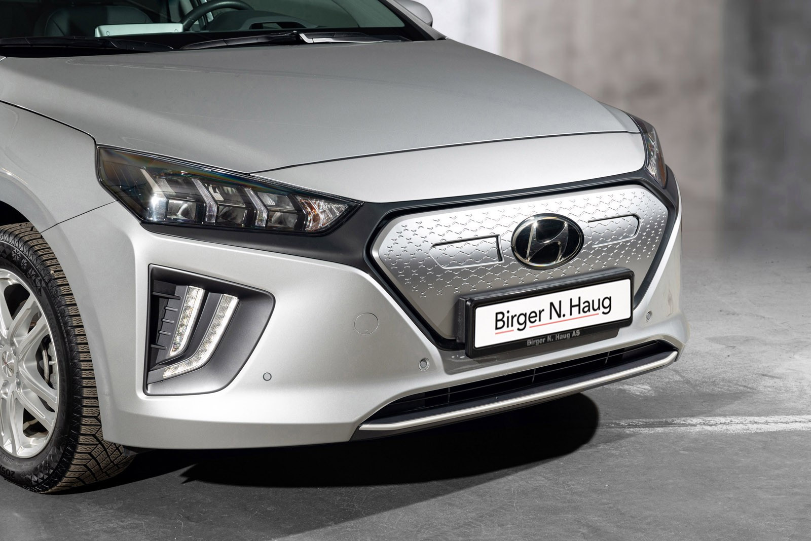 Hyundai IONIQ