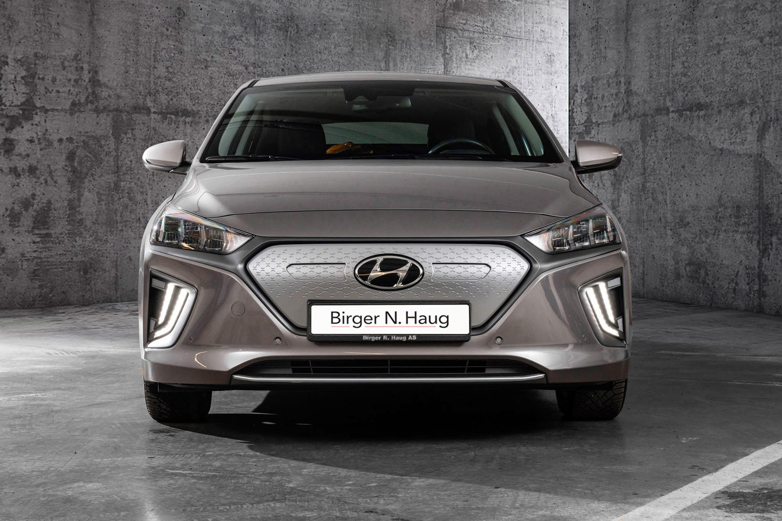 Hyundai IONIQ