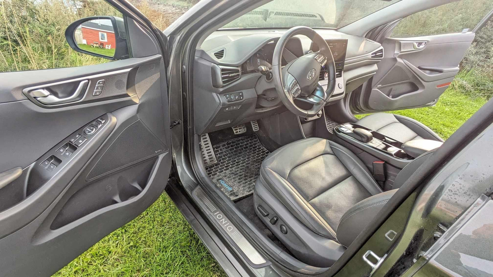 Hyundai IONIQ