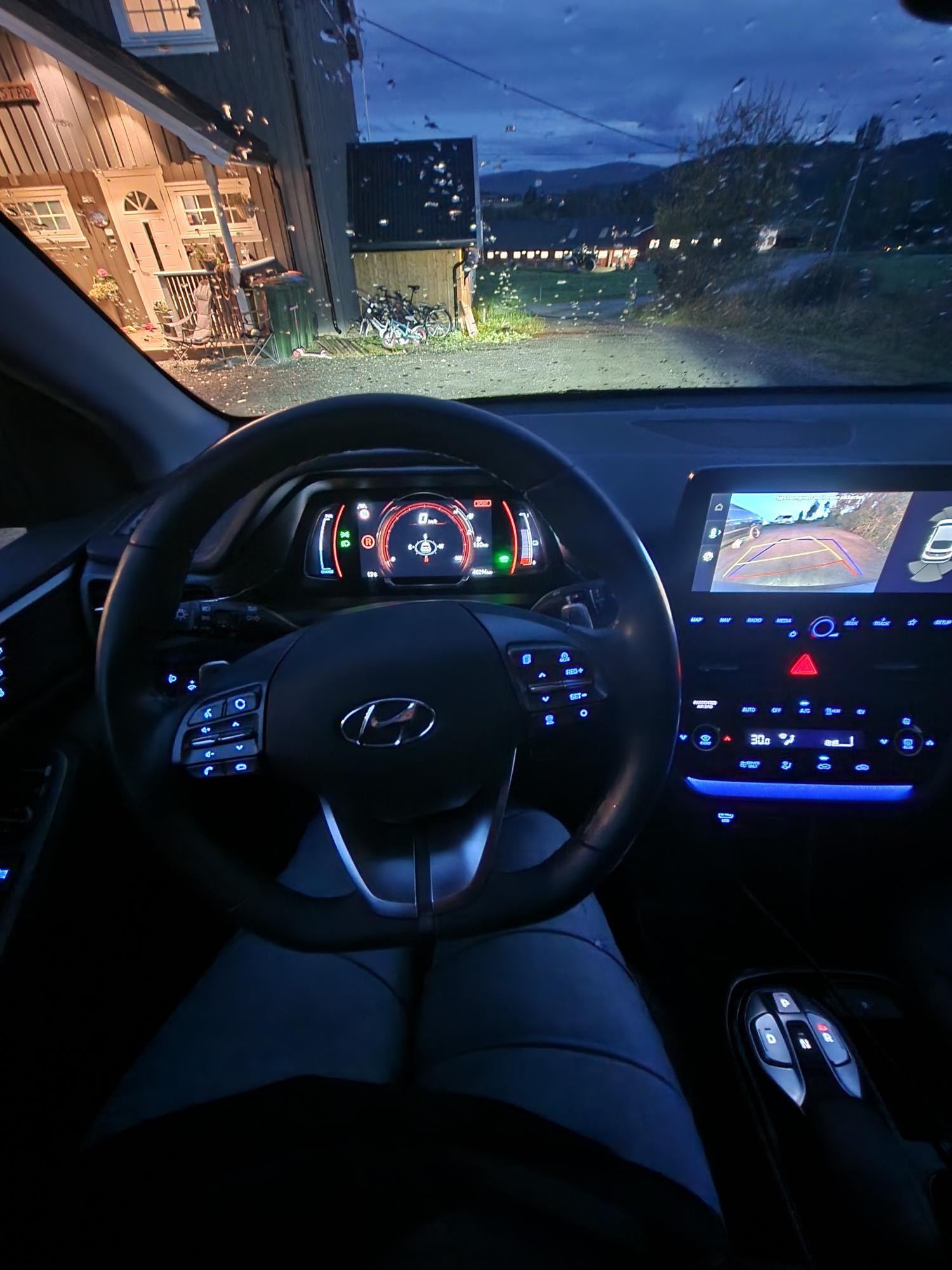 Hyundai IONIQ