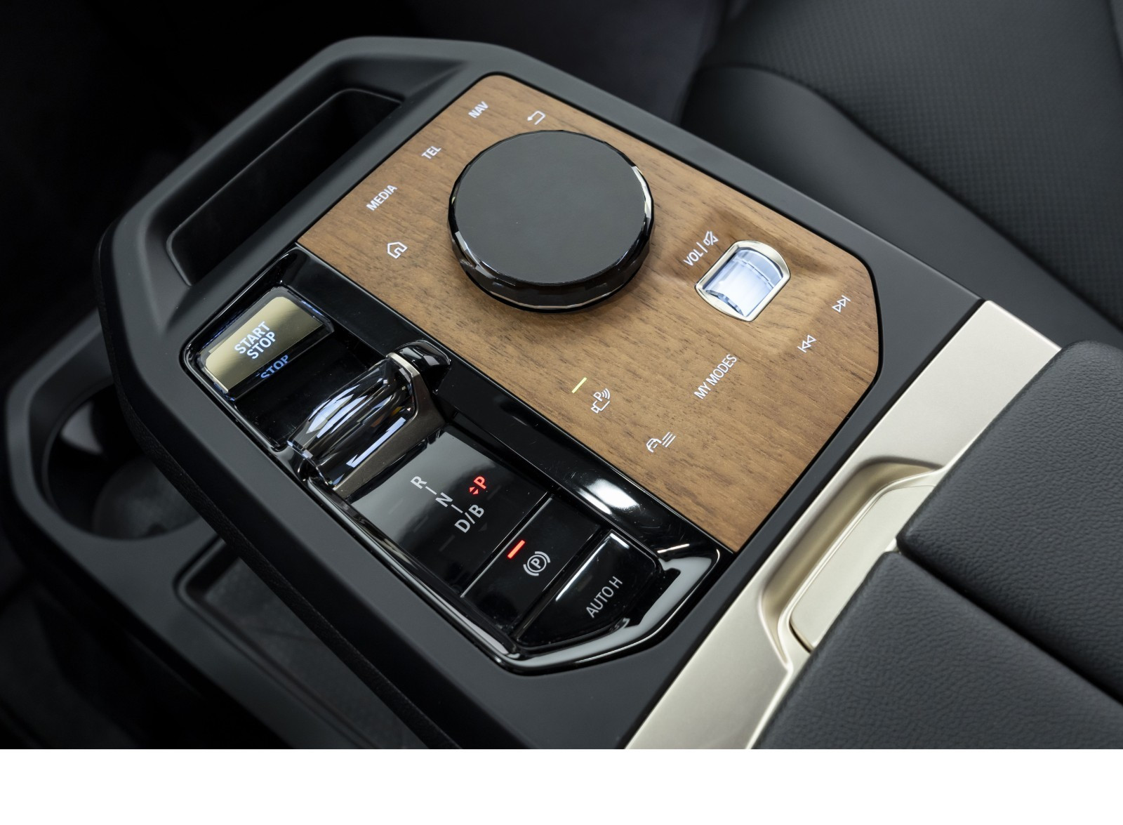 BMW iX xDrive 40