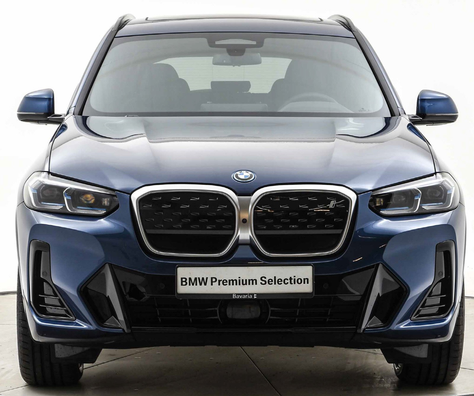 BMW iX3