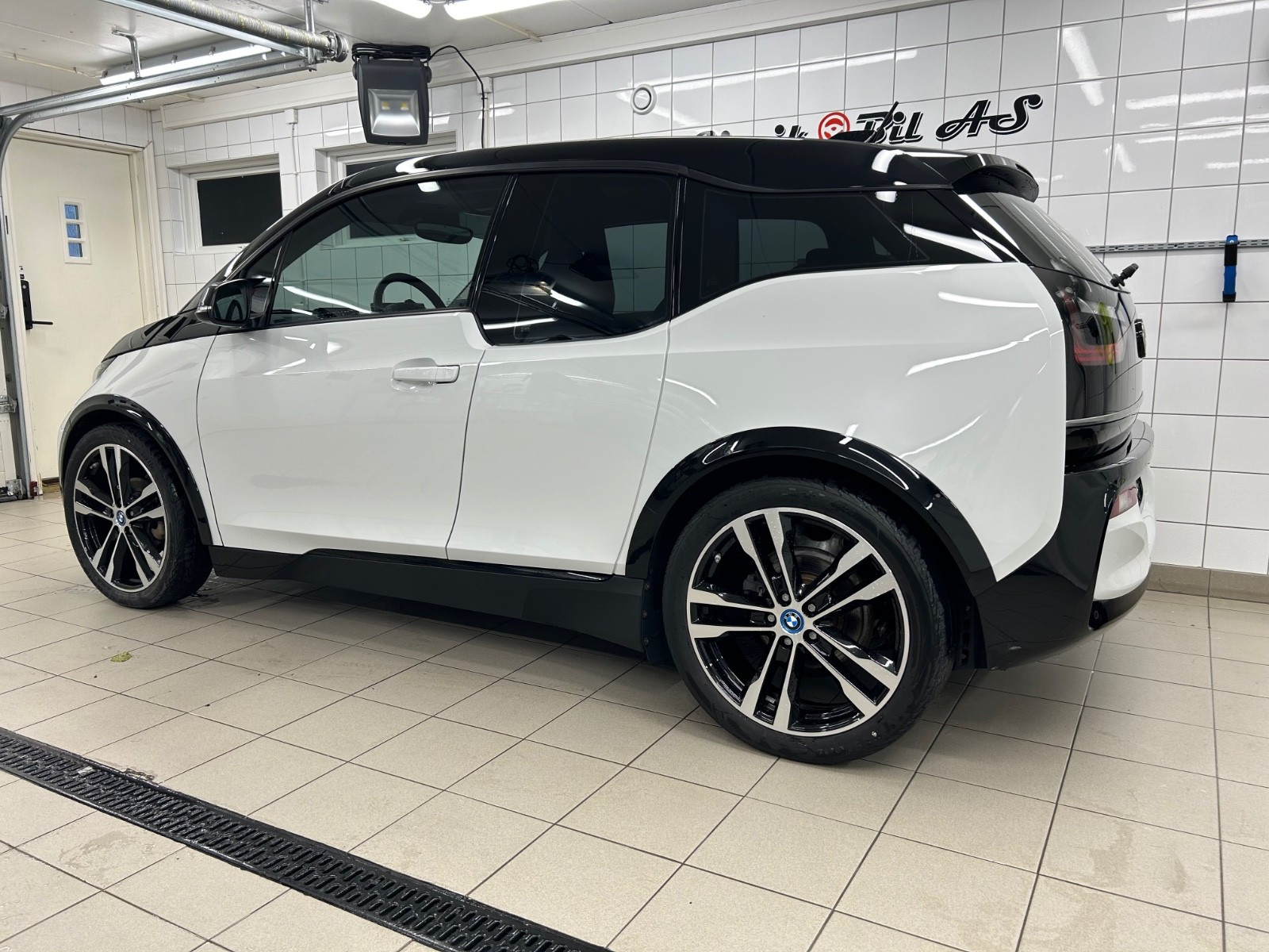 BMW i3