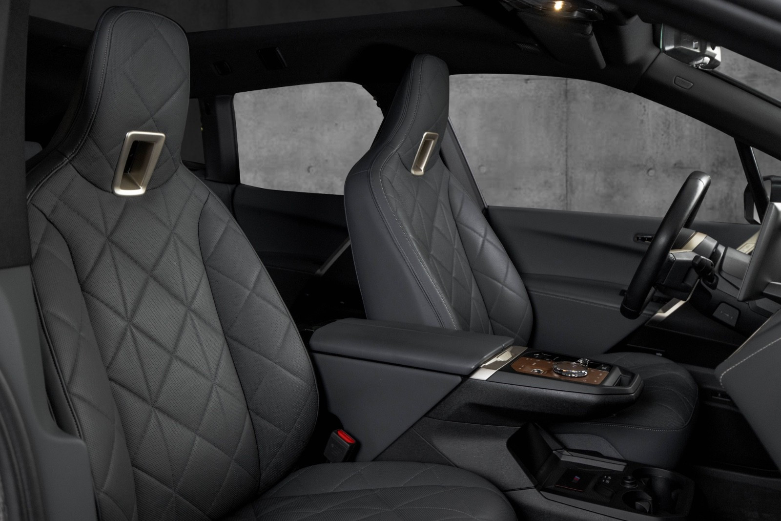 BMW iX M60