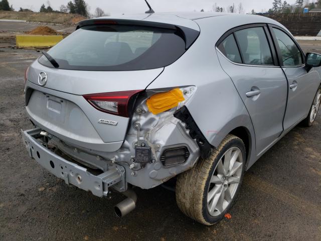 Mazda 3 Touring 2017