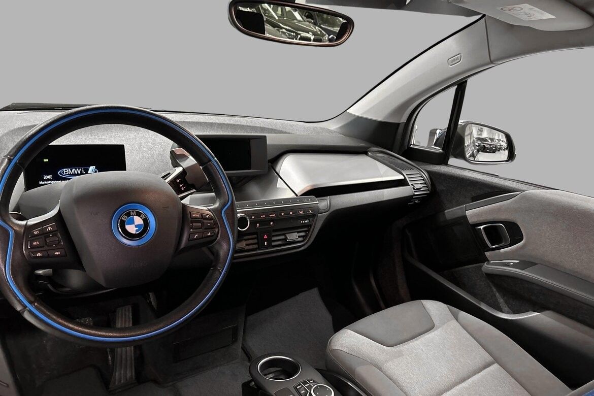 BMW i3