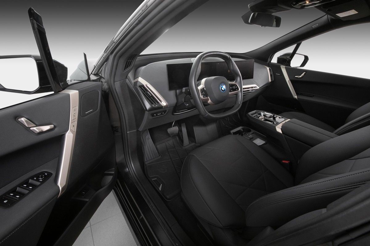 BMW iX xDrive 40