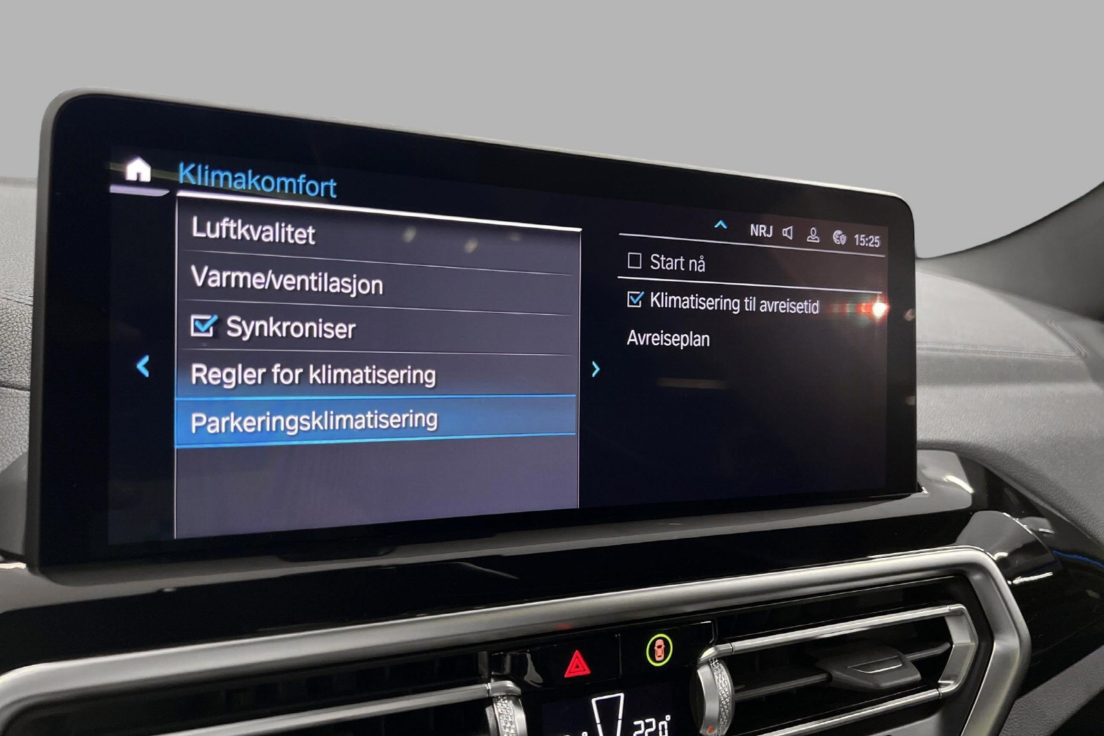 BMW iX3
