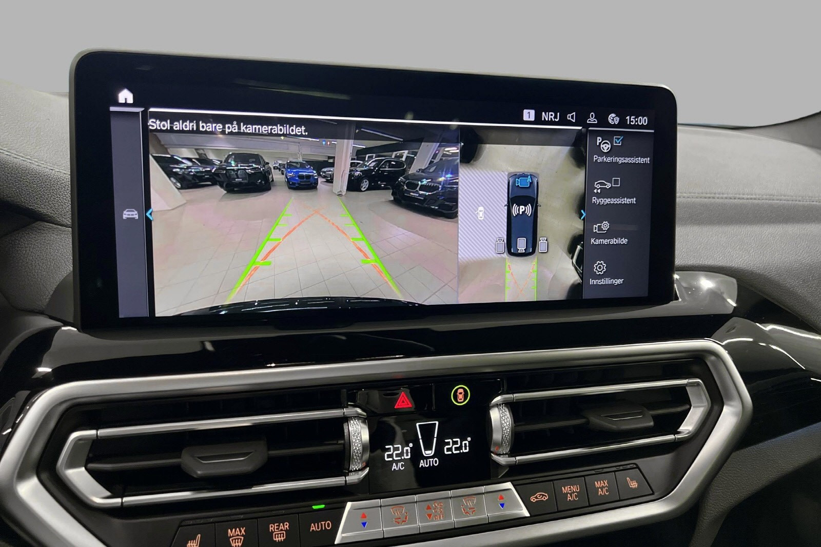 BMW iX3