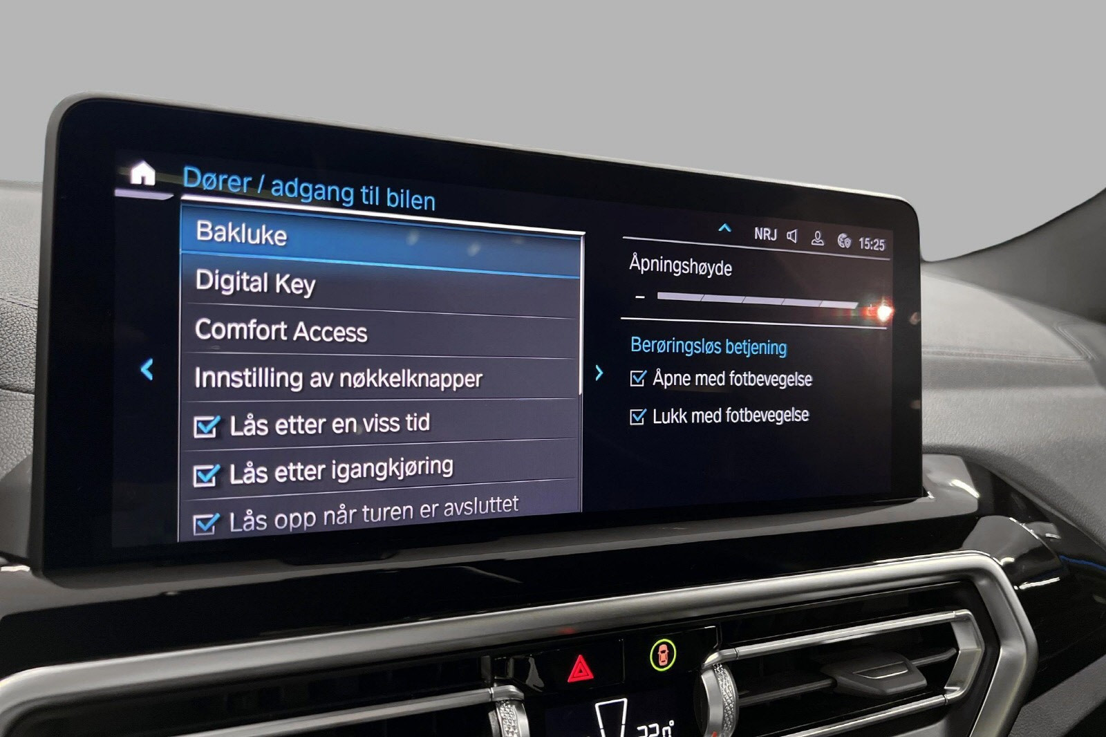 BMW iX3