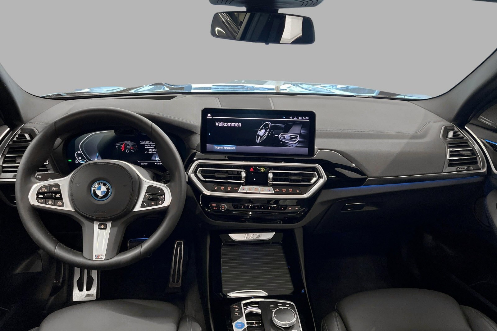 BMW iX3