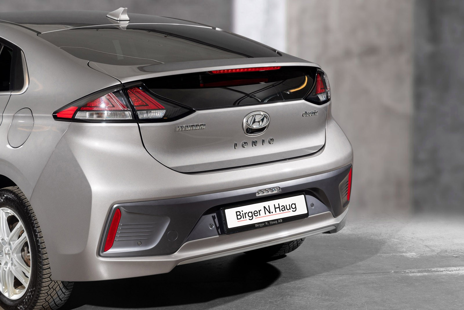 Hyundai IONIQ