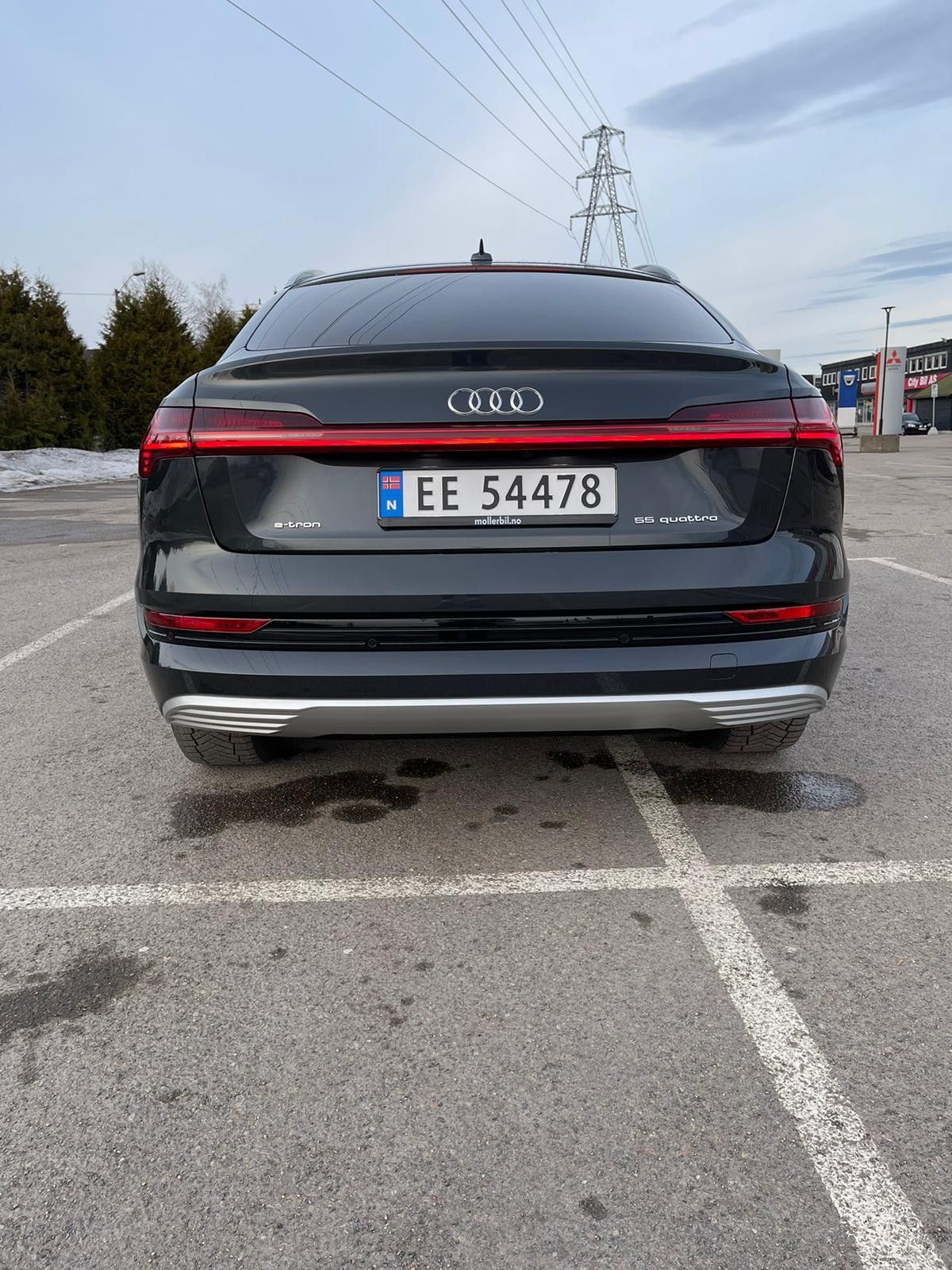 Audi e-tron