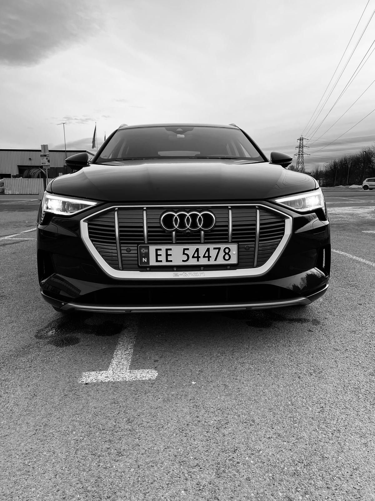 Audi e-tron