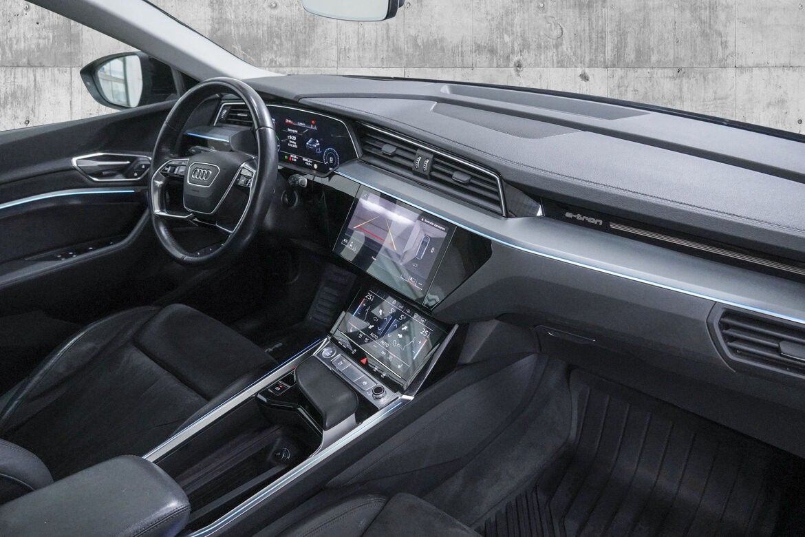 Audi e-tron