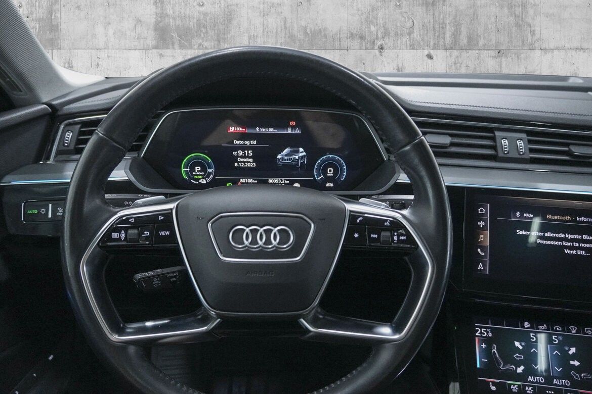 Audi e-tron