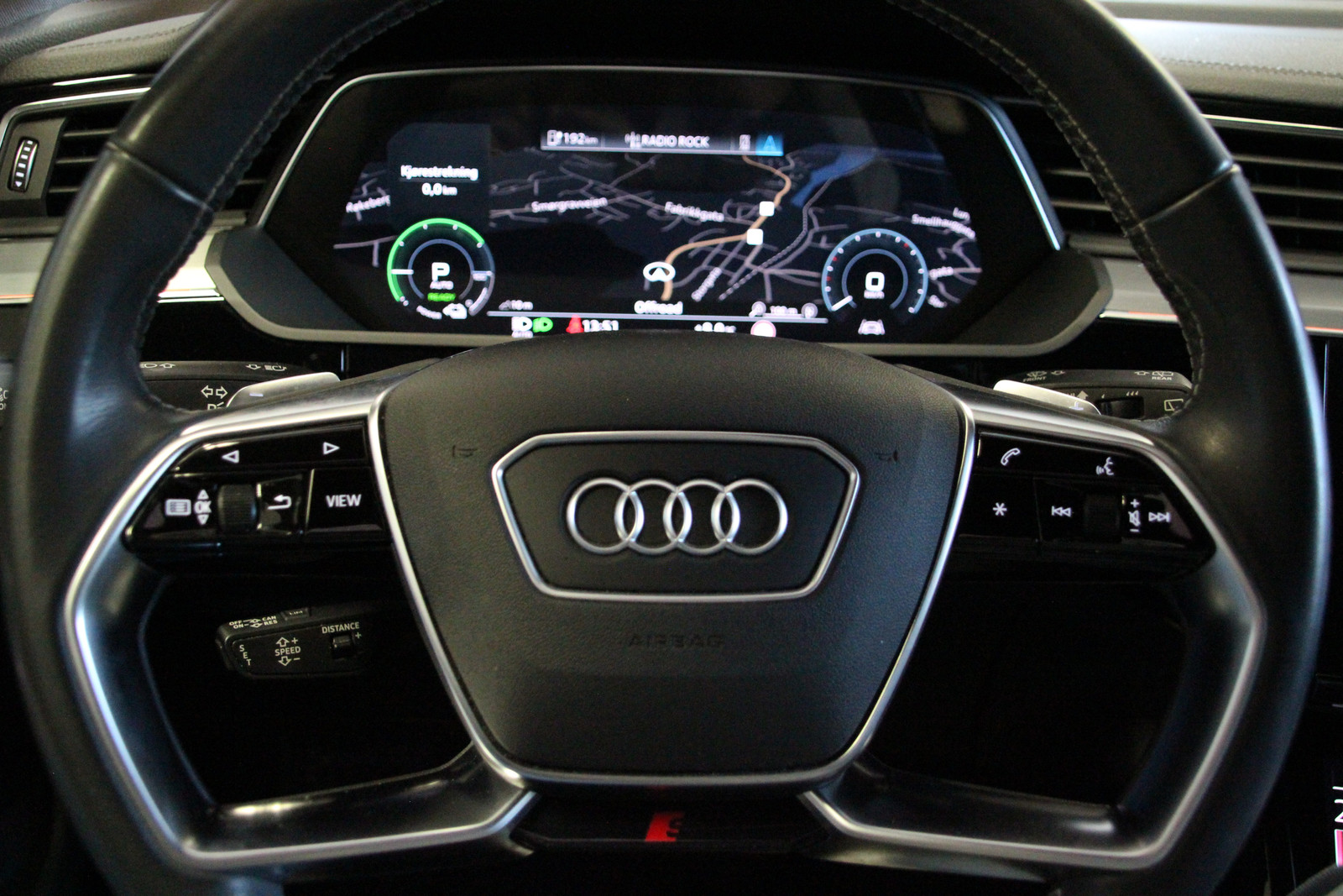 Audi e-tron