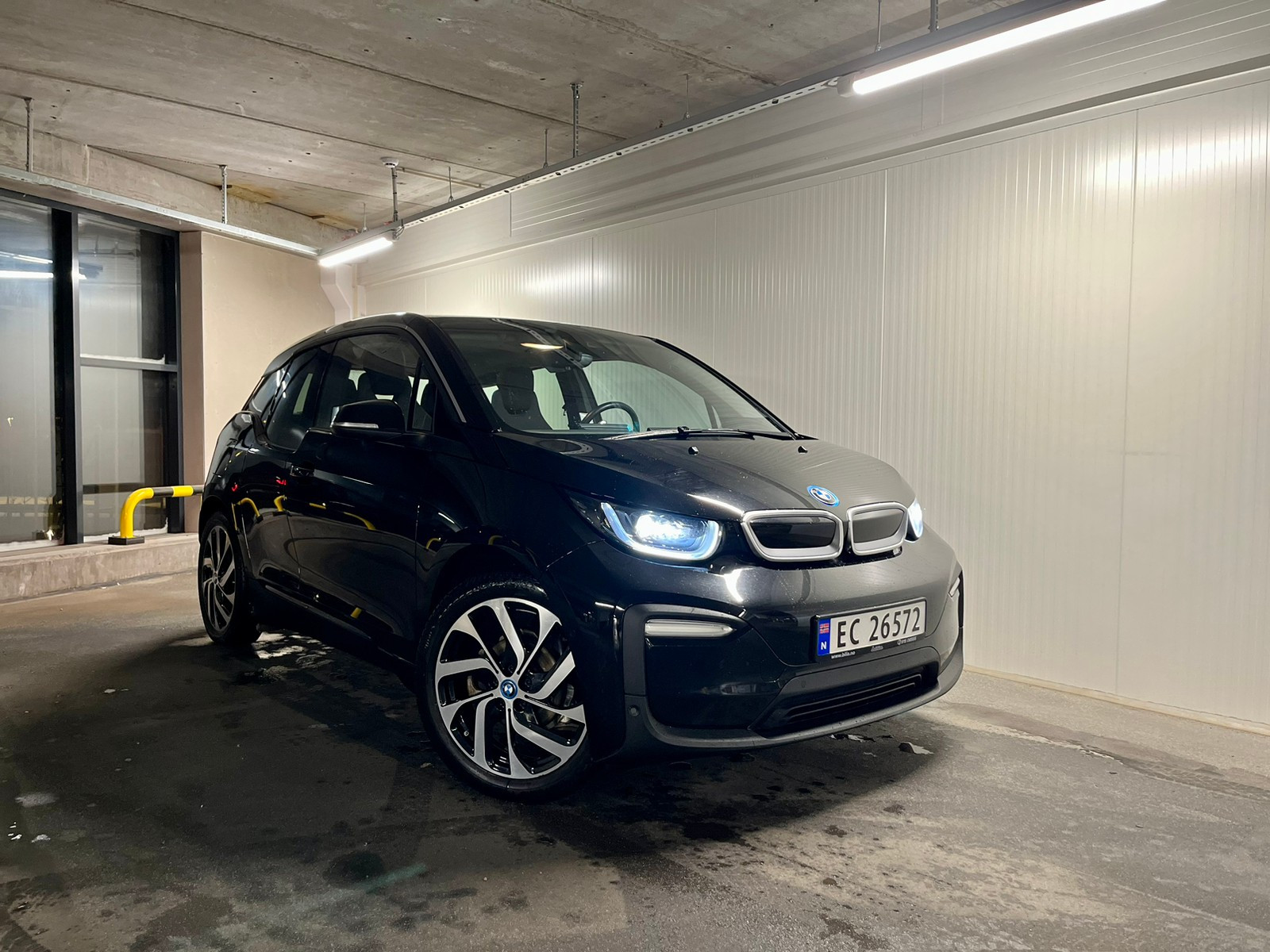 BMW i3