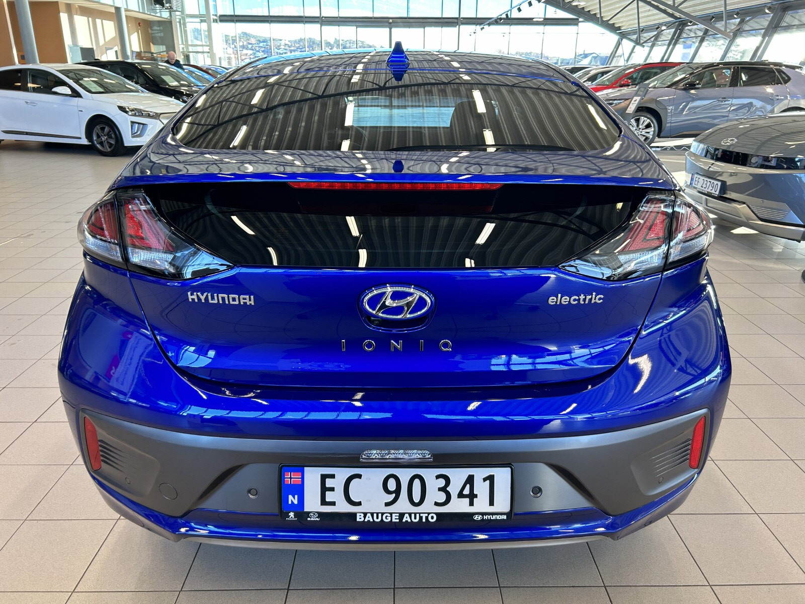 Hyundai IONIQ