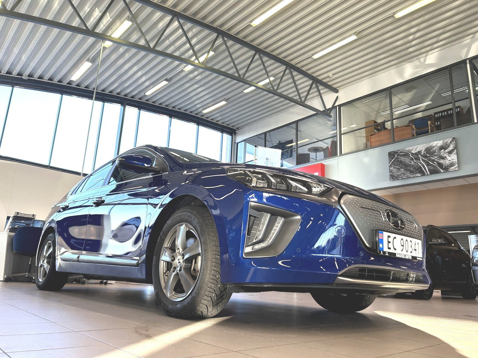 Hyundai IONIQ