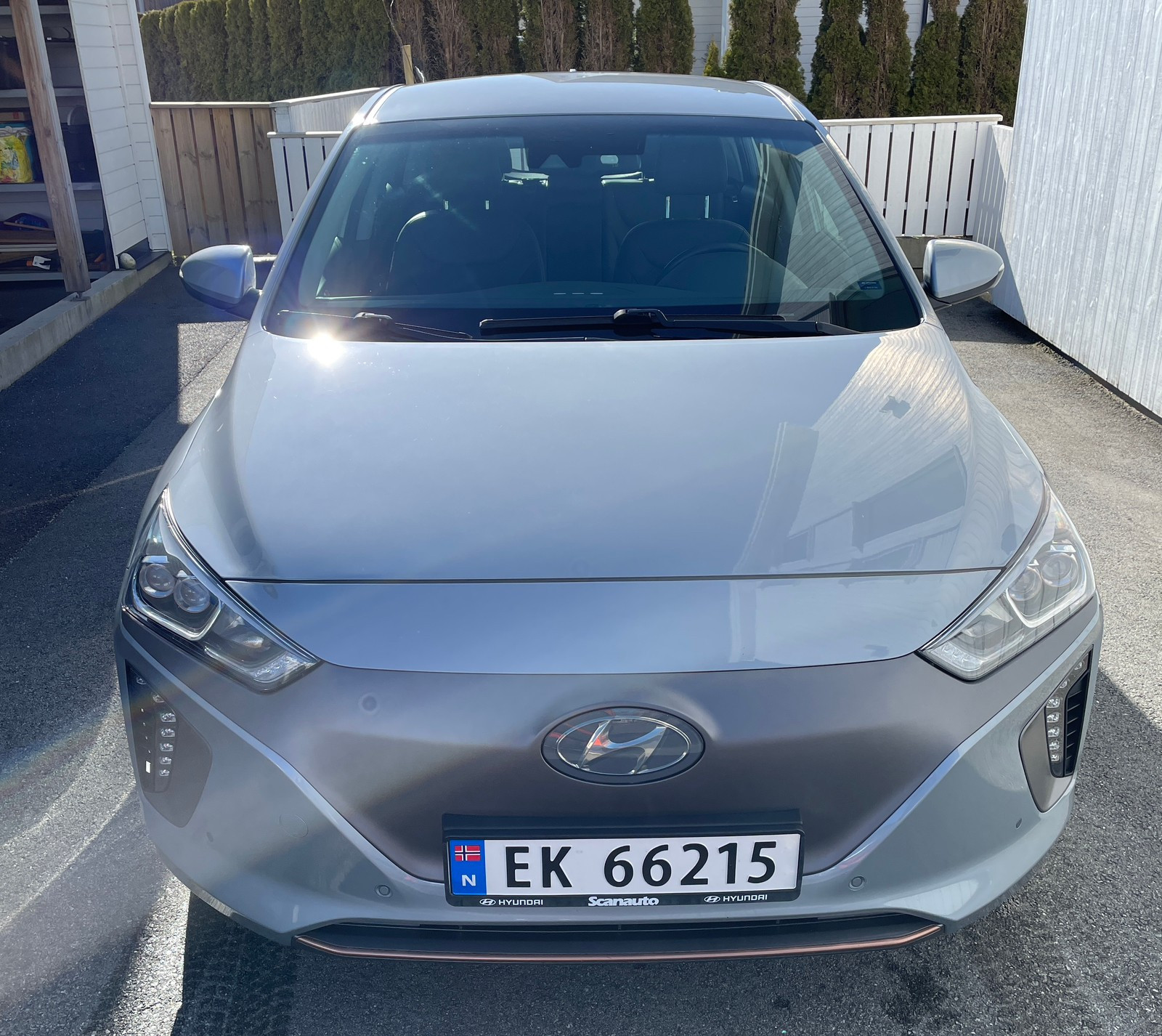 Hyundai IONIQ