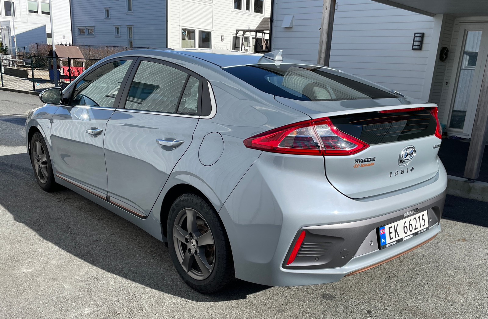 Hyundai IONIQ
