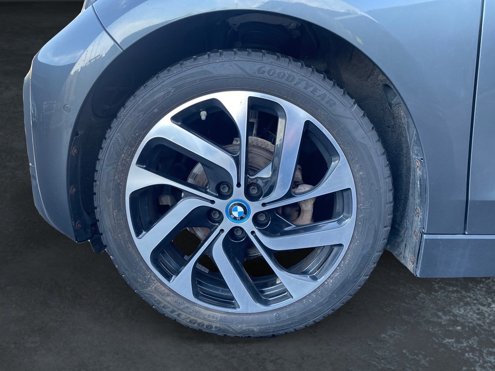 BMW i3
