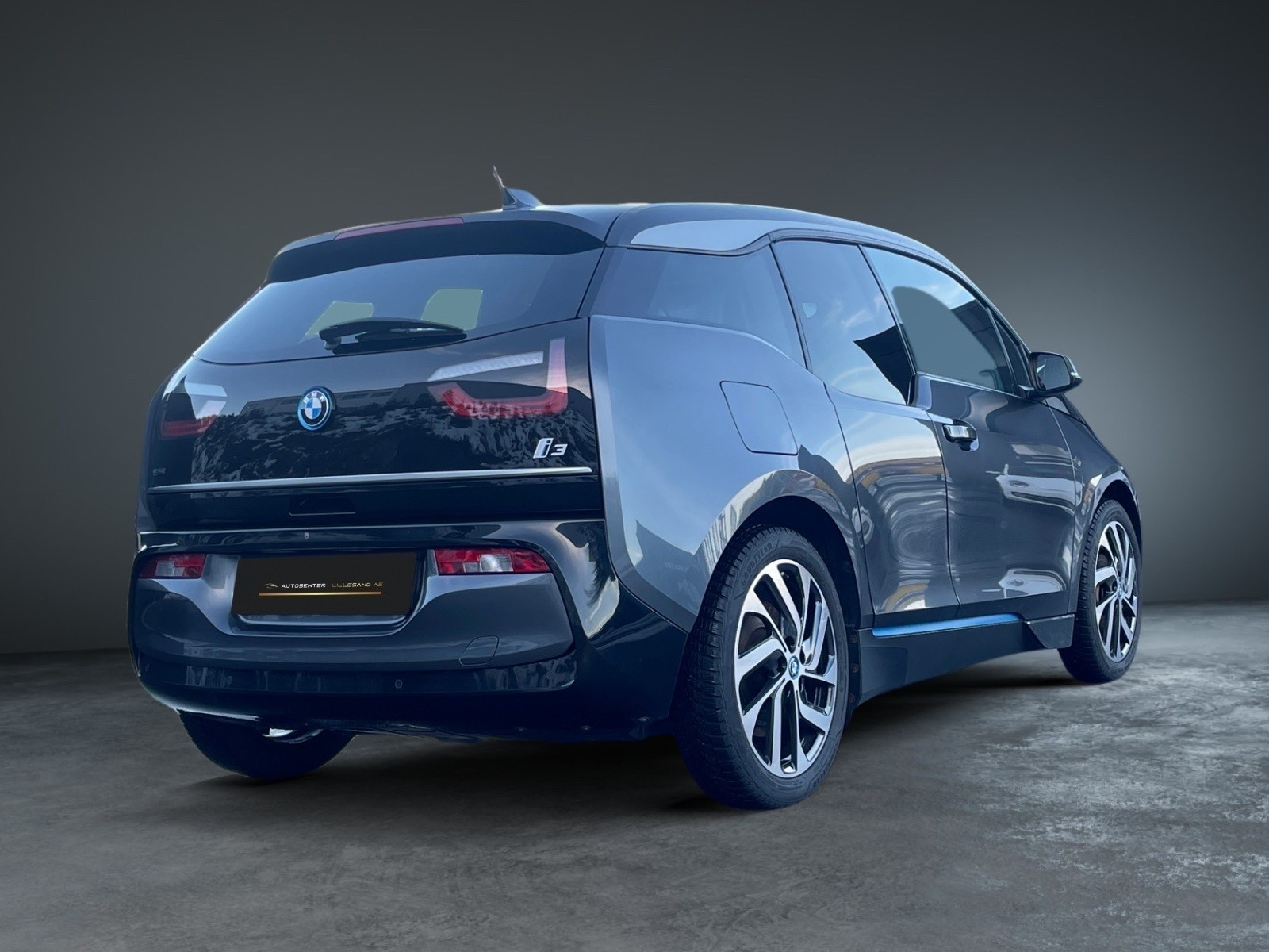 BMW i3