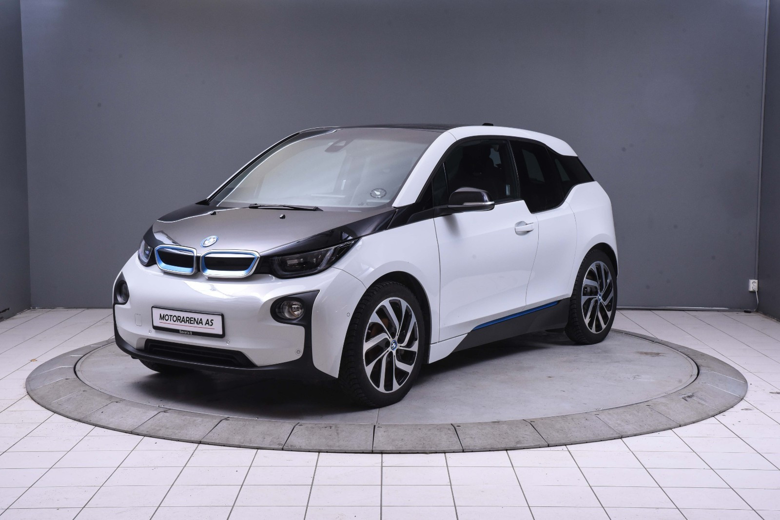 BMW i3
