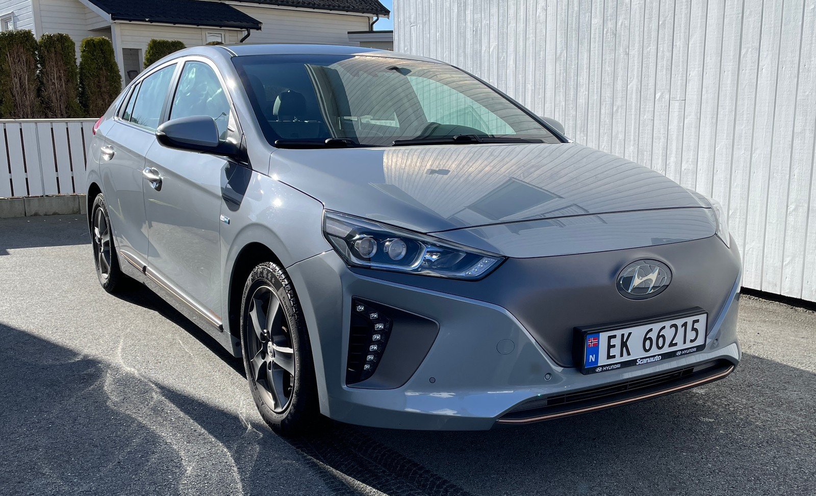 Hyundai IONIQ