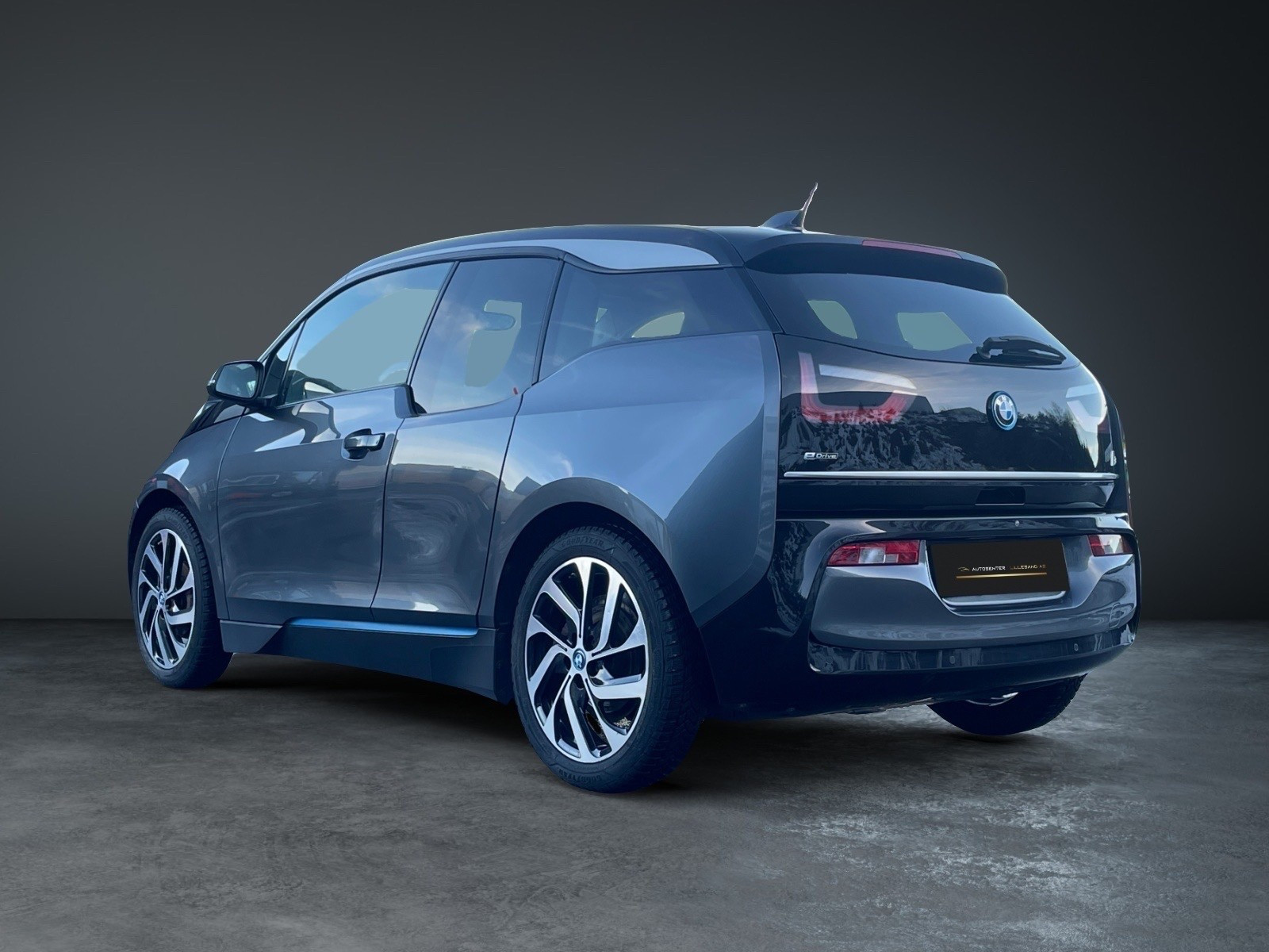 BMW i3