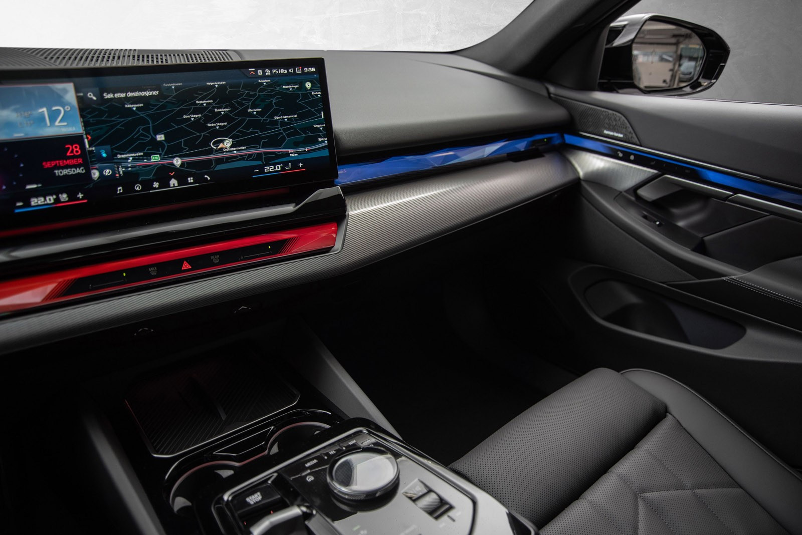 BMW i5 M60